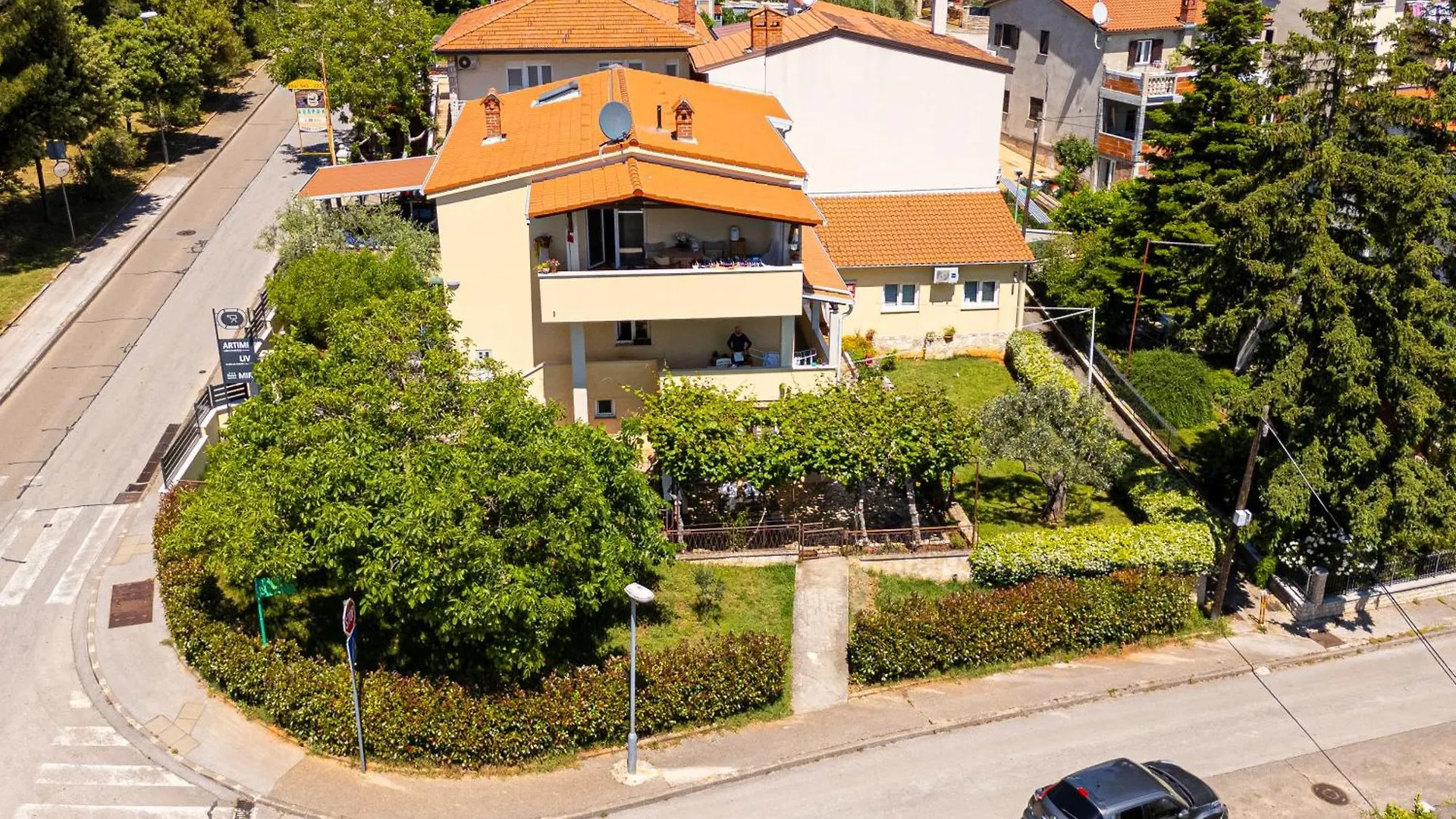 Apartment Mir Pola